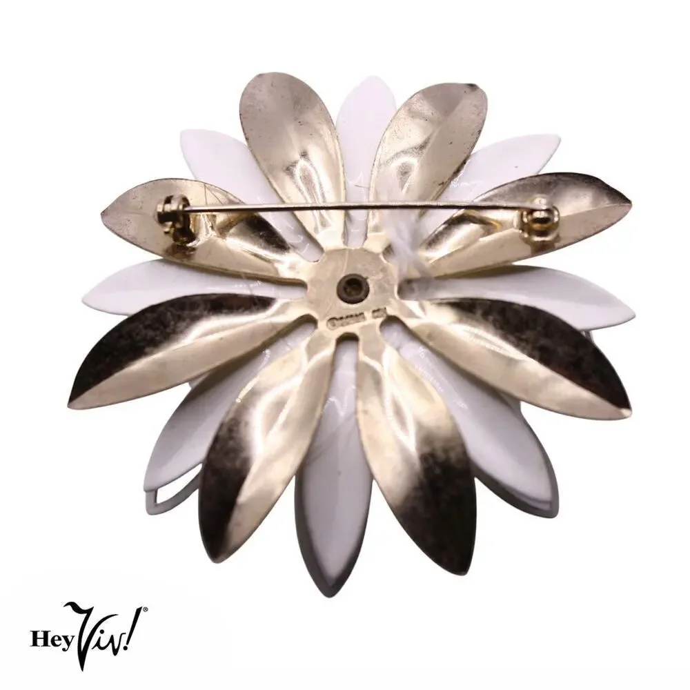 Vintage Sarah Coventry 3D Flower Brooch Pin Gold w White Enamel 2.5